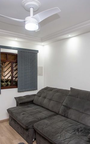 Casa à venda com 175m², 3 quartos e 2 vagasSala 1