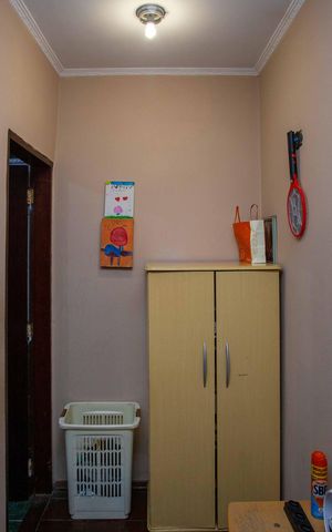Casa à venda com 175m², 3 quartos e 2 vagasCloset da Suíte