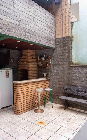 Casa à venda com 175m², 3 quartos e 2 vagasEspaço Gourmet