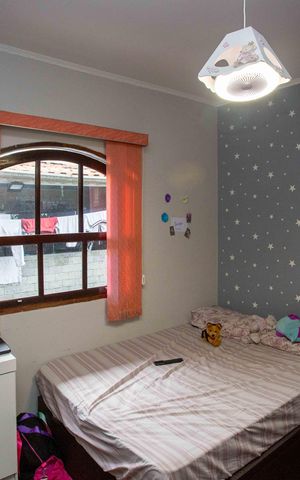 Casa à venda com 175m², 3 quartos e 2 vagasQuarto 1
