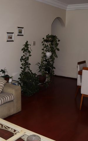 Apartamento à venda com 100m², 2 quartos e 1 vagaSala
