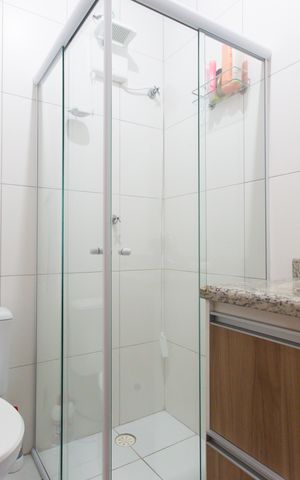 Casa de condomínio à venda com 120m², 3 quartos e 2 vagas Casa de condomínio à venda com 120m², 3 quartos e 2 vagasBanheiro Social