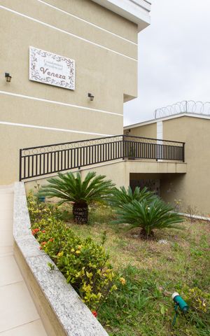 Casa de condomínio à venda com 120m², 3 quartos e 2 vagas Casa de condomínio à venda com 120m², 3 quartos e 2 vagasÁrea comum - Entrada