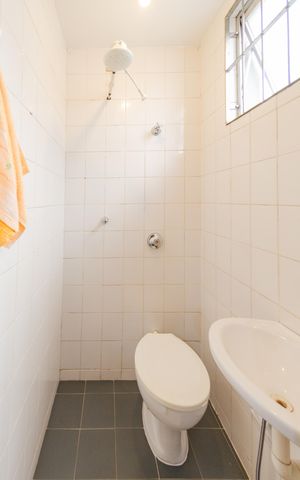 Apartamento à venda com 107m², 2 quartos e 3 vagasBanheiro de serviço