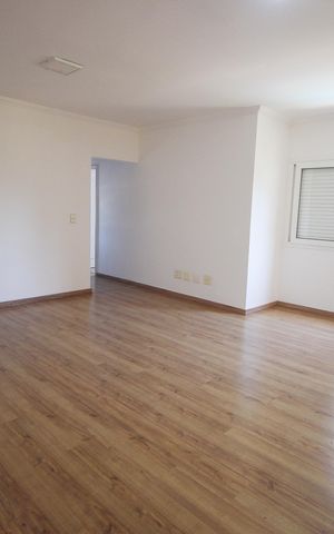 Casa para alugar com 1200m², 5 quartos e 7 vagasSuíte 3