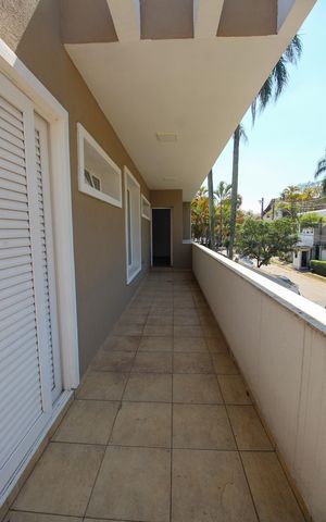 Casa para alugar com 1200m², 5 quartos e 7 vagasVaranda da Sala 4