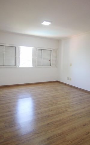 Casa para alugar com 1200m², 5 quartos e 7 vagasSuíte 2