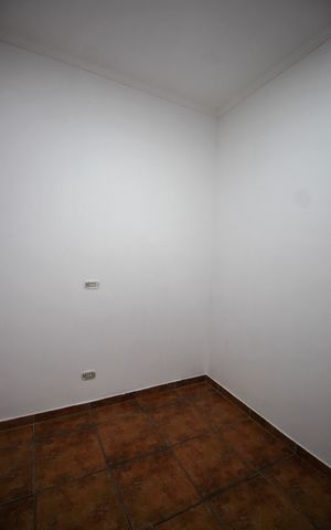 Casa para alugar com 1200m², 5 quartos e 7 vagasQuarto de Serviço