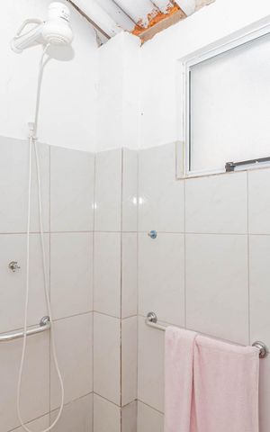 Casa à venda com 213m², 3 quartos e 3 vagasBanheiro de serviço