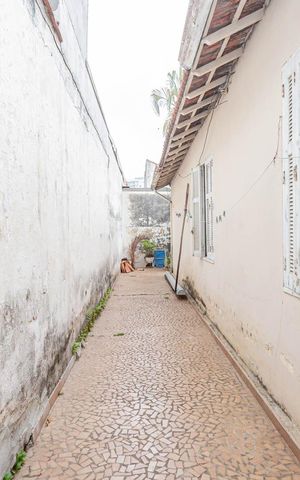 Casa à venda com 213m², 3 quartos e 3 vagasQuintal