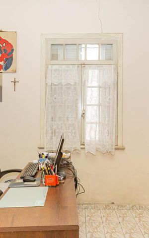 Casa à venda com 213m², 3 quartos e 3 vagasQuarto 2
