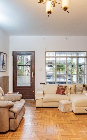 Casa à venda com 110m², 2 quartos e 1 vagaSala