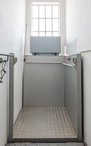 Casa à venda com 110m², 2 quartos e 1 vagaElevador