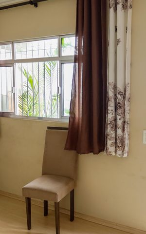 Casa à venda com 125m², 3 quartos e 2 vagas Casa à venda com 125m², 3 quartos e 2 vagasSala