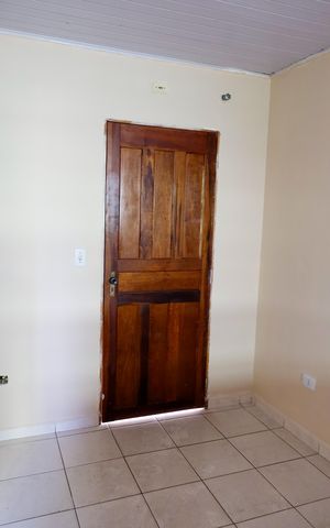 Casa à venda com 125m², 3 quartos e 2 vagas Casa à venda com 125m², 3 quartos e 2 vagasCasa 2 - Sala