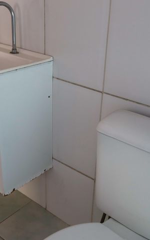 Casa à venda com 125m², 3 quartos e 2 vagas Casa à venda com 125m², 3 quartos e 2 vagasCasa 2 - Banheiro