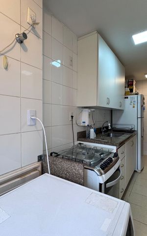 Apartamento para alugar com 70m², 2 quartos e 1 vaga Apartamento para alugar com 70m², 2 quartos e 1 vagaCozinha e Área de Serviço