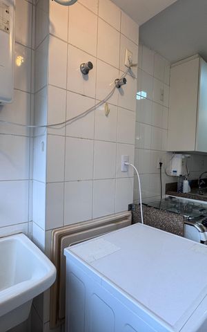 Apartamento para alugar com 70m², 2 quartos e 1 vaga Apartamento para alugar com 70m², 2 quartos e 1 vagaCozinha e Área de Serviço