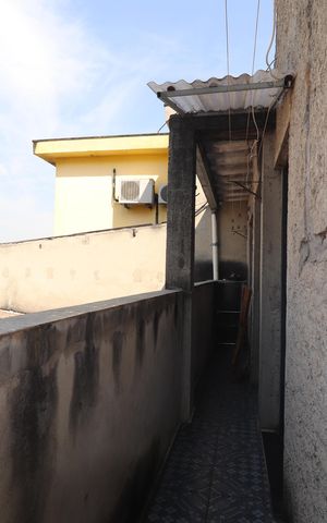 Casa à venda com 800m², 3 quartos e 8 vagasVaranda Quarto 1 e 2