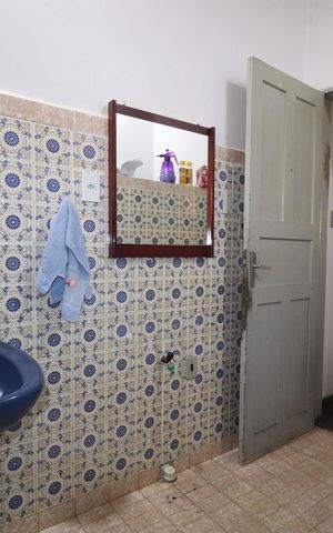 Casa à venda com 800m², 3 quartos e 8 vagasBanheiro 1