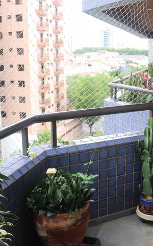Apartamento à venda com 204m², 4 quartos e 3 vagasSacada Sala 