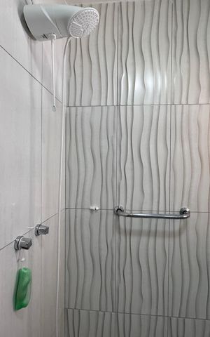 Casa de condomínio à venda com 150m², 3 quartos e 1 vaga Casa de condomínio à venda com 150m², 3 quartos e 1 vagaBanheiro Social