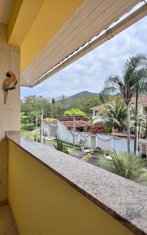 Casa de condomínio à venda com 150m², 3 quartos e 1 vaga Casa de condomínio à venda com 150m², 3 quartos e 1 vagaSuíte - Varanda