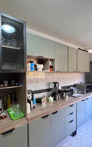 Casa de condomínio à venda com 150m², 3 quartos e 1 vaga Casa de condomínio à venda com 150m², 3 quartos e 1 vagaCozinha e Área de Serviço