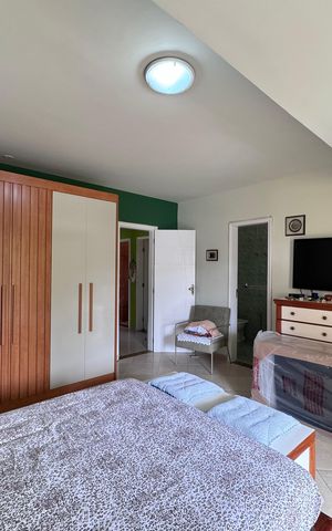 Casa de condomínio à venda com 150m², 3 quartos e 1 vaga Casa de condomínio à venda com 150m², 3 quartos e 1 vagaSuíte