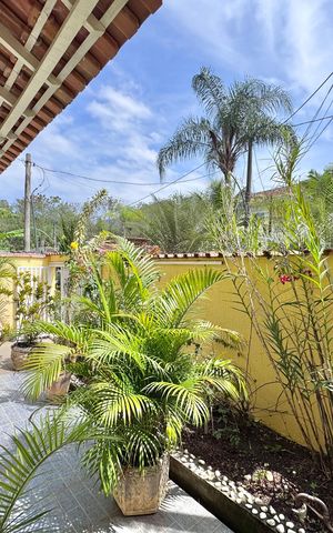 Casa de condomínio à venda com 150m², 3 quartos e 1 vaga Casa de condomínio à venda com 150m², 3 quartos e 1 vagaÁrea externa