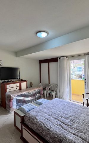 Casa de condomínio à venda com 150m², 3 quartos e 1 vaga Casa de condomínio à venda com 150m², 3 quartos e 1 vagaSuíte