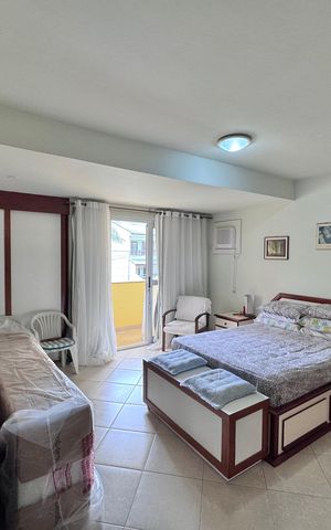 Casa de condomínio à venda com 150m², 3 quartos e 1 vaga Casa de condomínio à venda com 150m², 3 quartos e 1 vagaSuíte