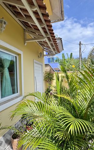 Casa de condomínio à venda com 150m², 3 quartos e 1 vaga Casa de condomínio à venda com 150m², 3 quartos e 1 vagaÁrea externa