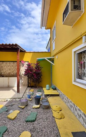 Casa de condomínio à venda com 150m², 3 quartos e 1 vaga Casa de condomínio à venda com 150m², 3 quartos e 1 vagaÁrea externa