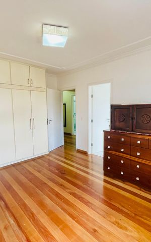 Apartamento para alugar com 144m², 3 quartos e 1 vaga Apartamento para alugar com 144m², 3 quartos e 1 vagaSuíte 2