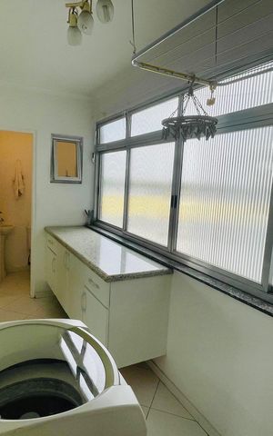 Apartamento para alugar com 144m², 3 quartos e 1 vaga Apartamento para alugar com 144m², 3 quartos e 1 vagaÁrea de Serviço