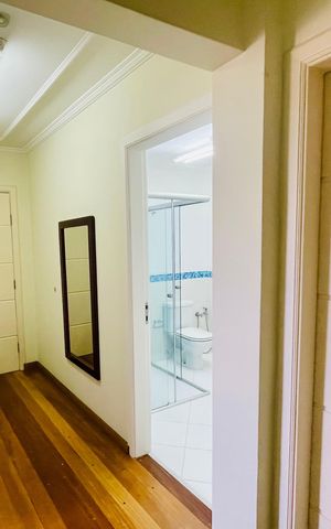 Apartamento para alugar com 144m², 3 quartos e 1 vaga Apartamento para alugar com 144m², 3 quartos e 1 vagaCorredor interno