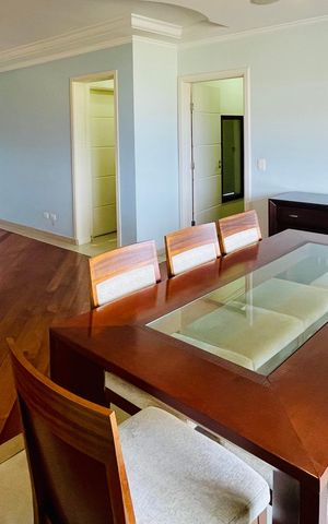 Apartamento para alugar com 144m², 3 quartos e 1 vaga Apartamento para alugar com 144m², 3 quartos e 1 vagaSala de Jantar