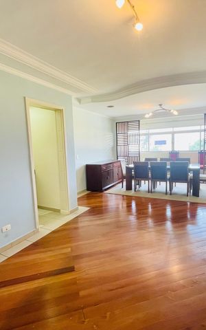 Apartamento para alugar com 144m², 3 quartos e 1 vaga Apartamento para alugar com 144m², 3 quartos e 1 vagaSala