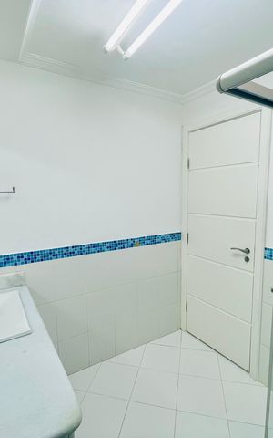 Apartamento para alugar com 144m², 3 quartos e 1 vaga Apartamento para alugar com 144m², 3 quartos e 1 vagaBanheiro da Suíte