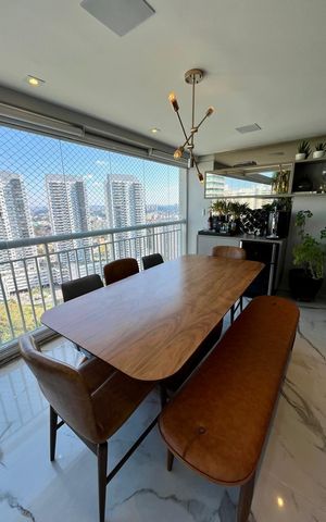 Apartamento à venda com 238m², 3 quartos e 4 vagas