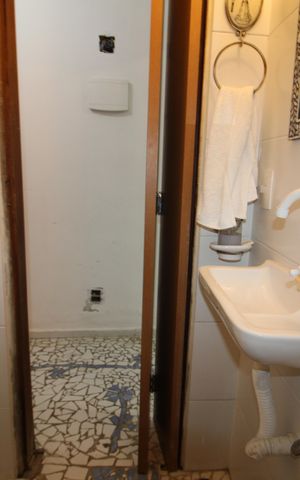 Casa para alugar com 170m², 6 quartos e 2 vagasLavabo