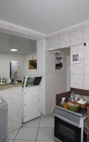 Casa para alugar com 170m², 6 quartos e 2 vagasCozinha