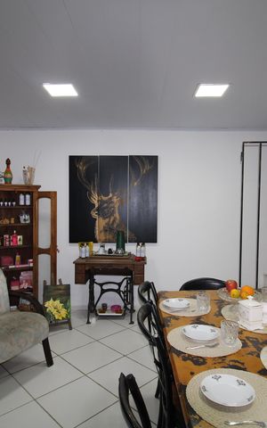 Casa para alugar com 170m², 6 quartos e 2 vagasSala