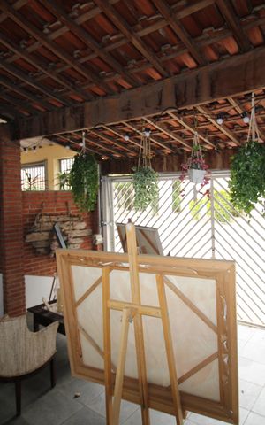 Casa para alugar com 170m², 6 quartos e 2 vagasGaragem