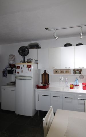 Casa para alugar com 170m², 6 quartos e 2 vagasCozinha