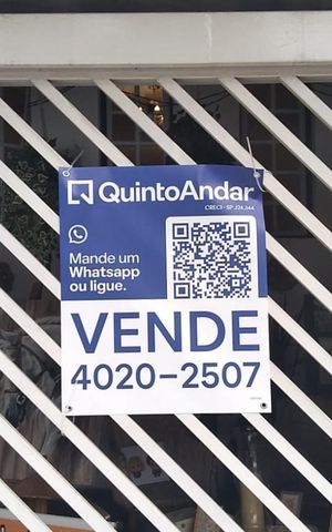 Casa para alugar com 170m², 6 quartos e 2 vagas Casa para alugar com 170m², 6 quartos e 2 vagasPlaca