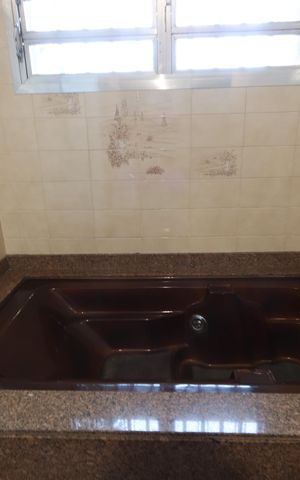 Casa à venda com 338m², 3 quartos e 8 vagasBanheiro da Suíte Master