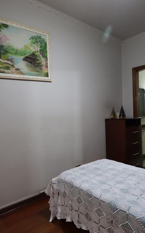 Casa à venda com 338m², 3 quartos e 8 vagasSuíte 2