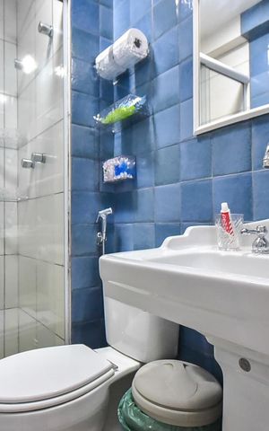 Apartamento para alugar com 65m², 2 quartos e 2 vagasBanheiro Social